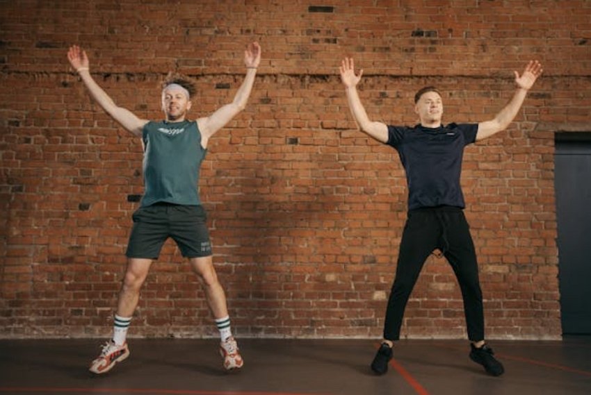 Jumping Jacks exercise to burn calories