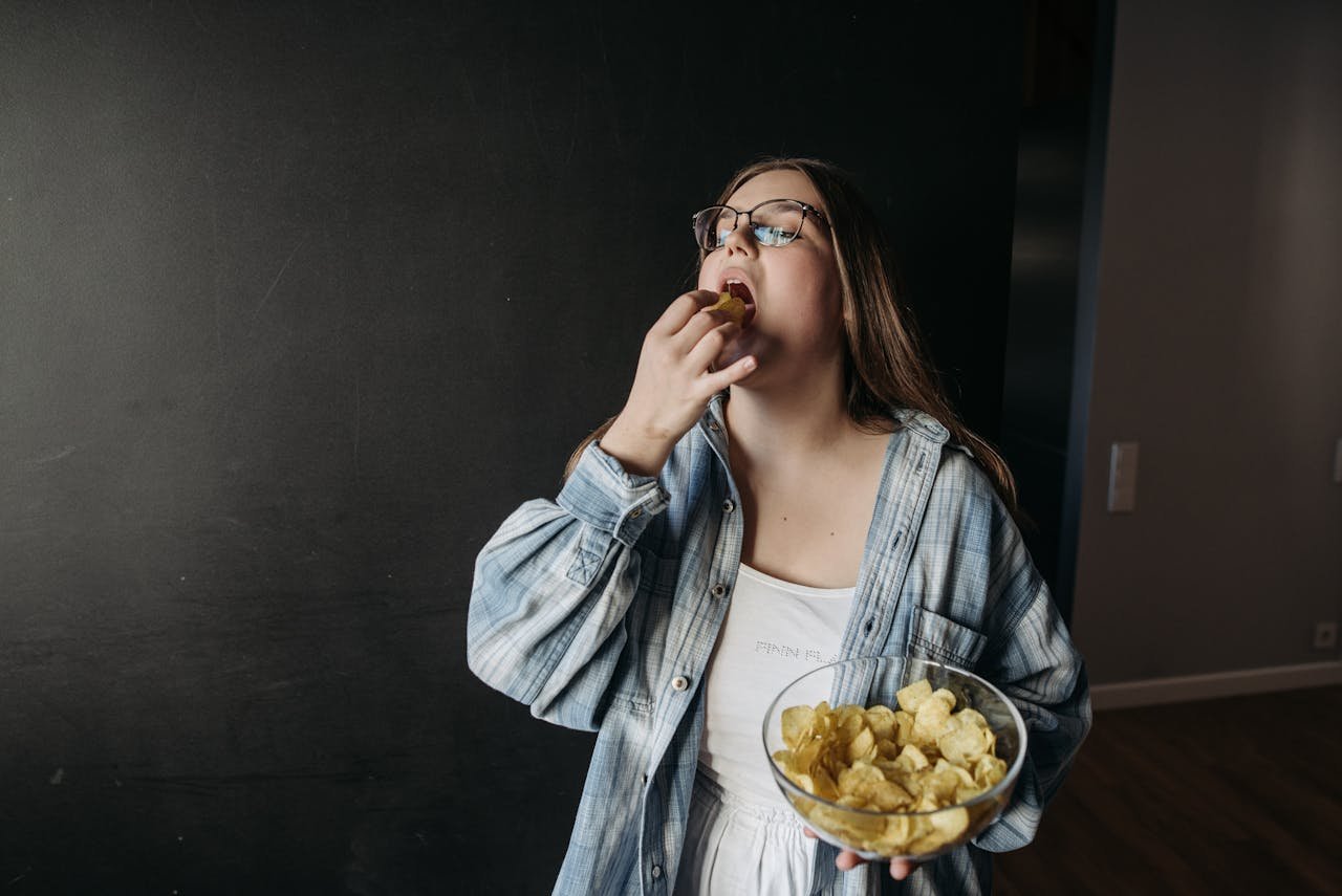 unhealthy snacking